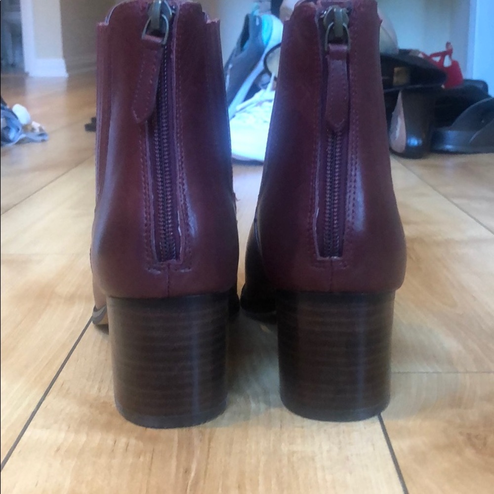 Halogen Booties - Picture 3 of 5